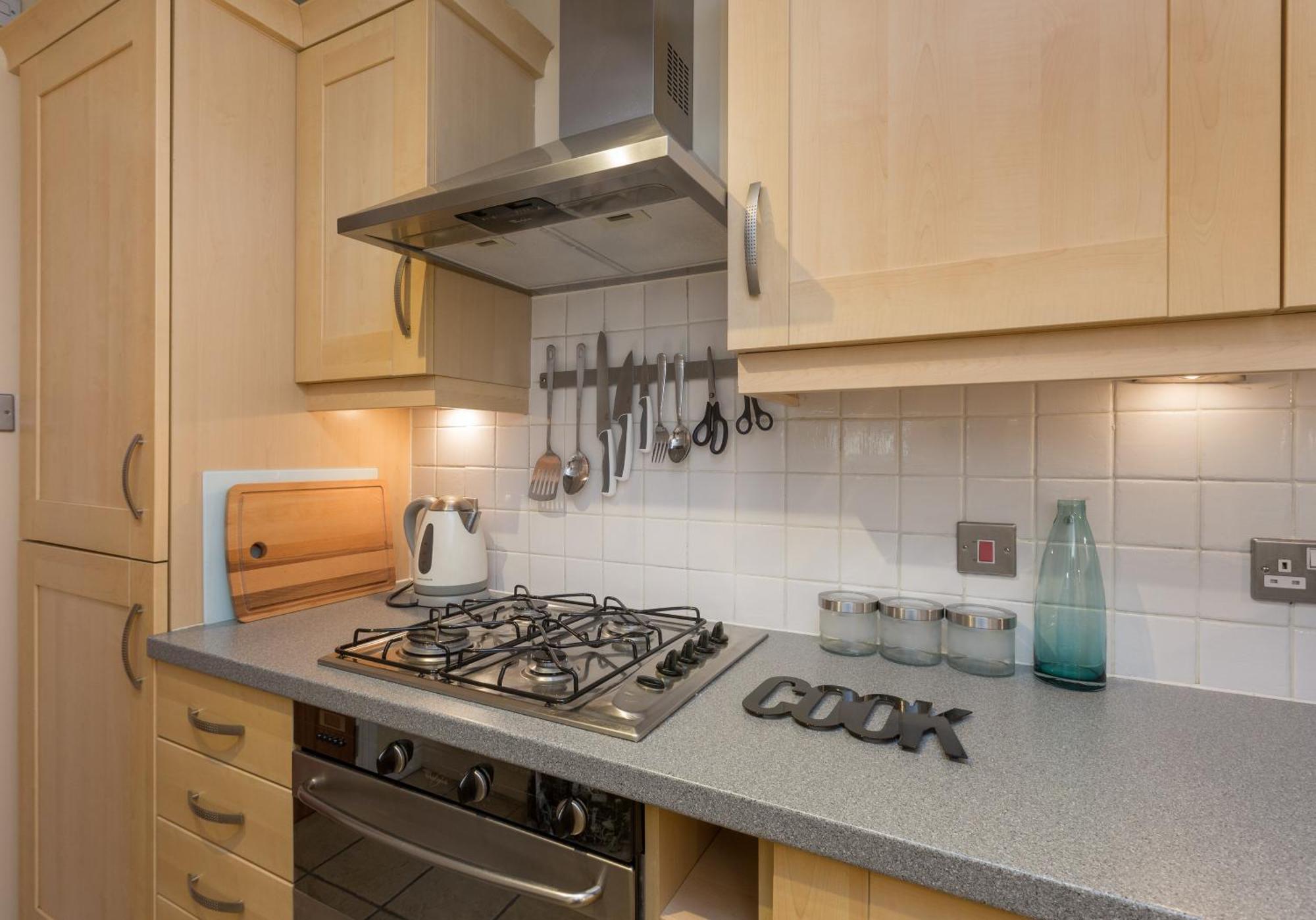 Old Tolbooth Wynd - 393 Apartment Единбург Екстериор снимка