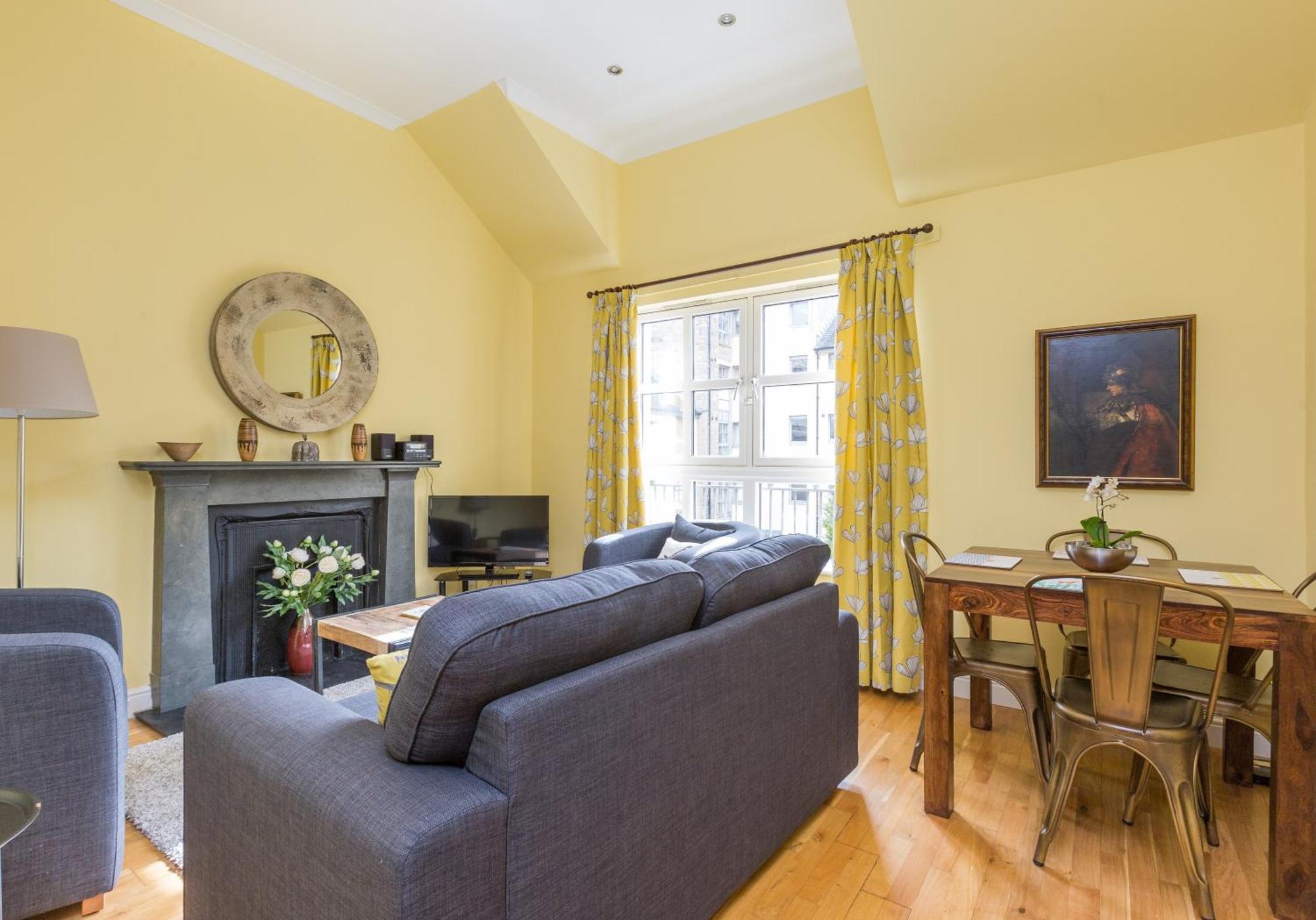 Old Tolbooth Wynd - 393 Apartment Единбург Екстериор снимка