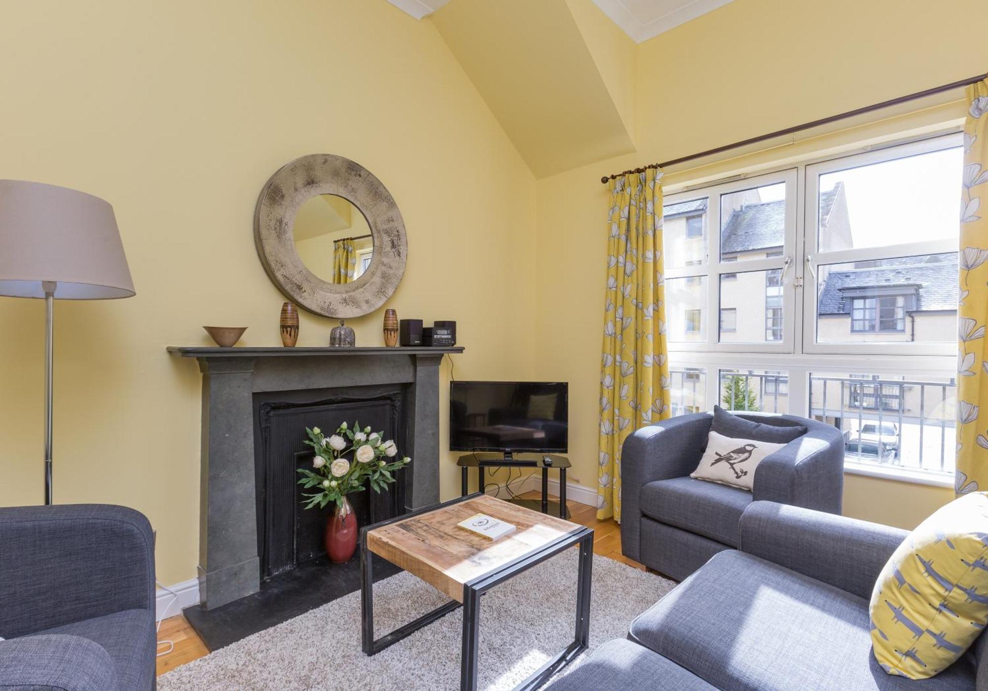 Old Tolbooth Wynd - 393 Apartment Единбург Екстериор снимка