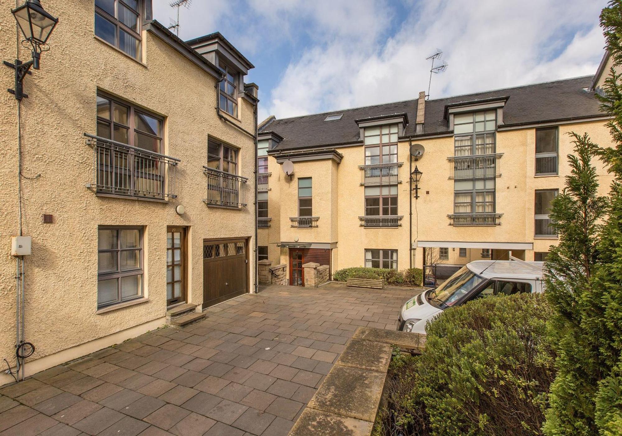 Old Tolbooth Wynd - 393 Apartment Единбург Екстериор снимка