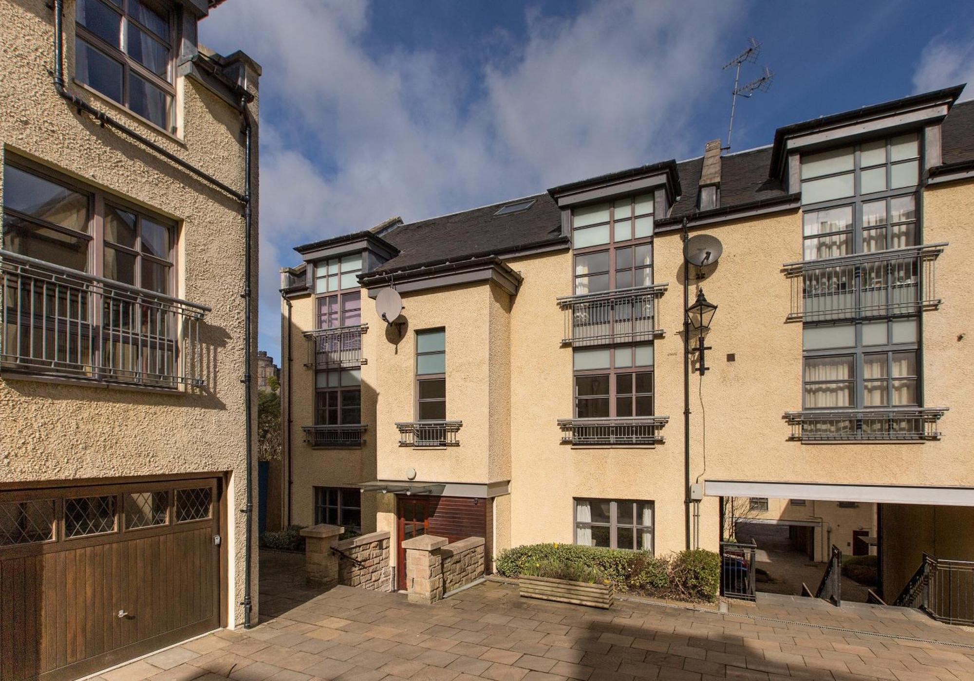 Old Tolbooth Wynd - 393 Apartment Единбург Екстериор снимка